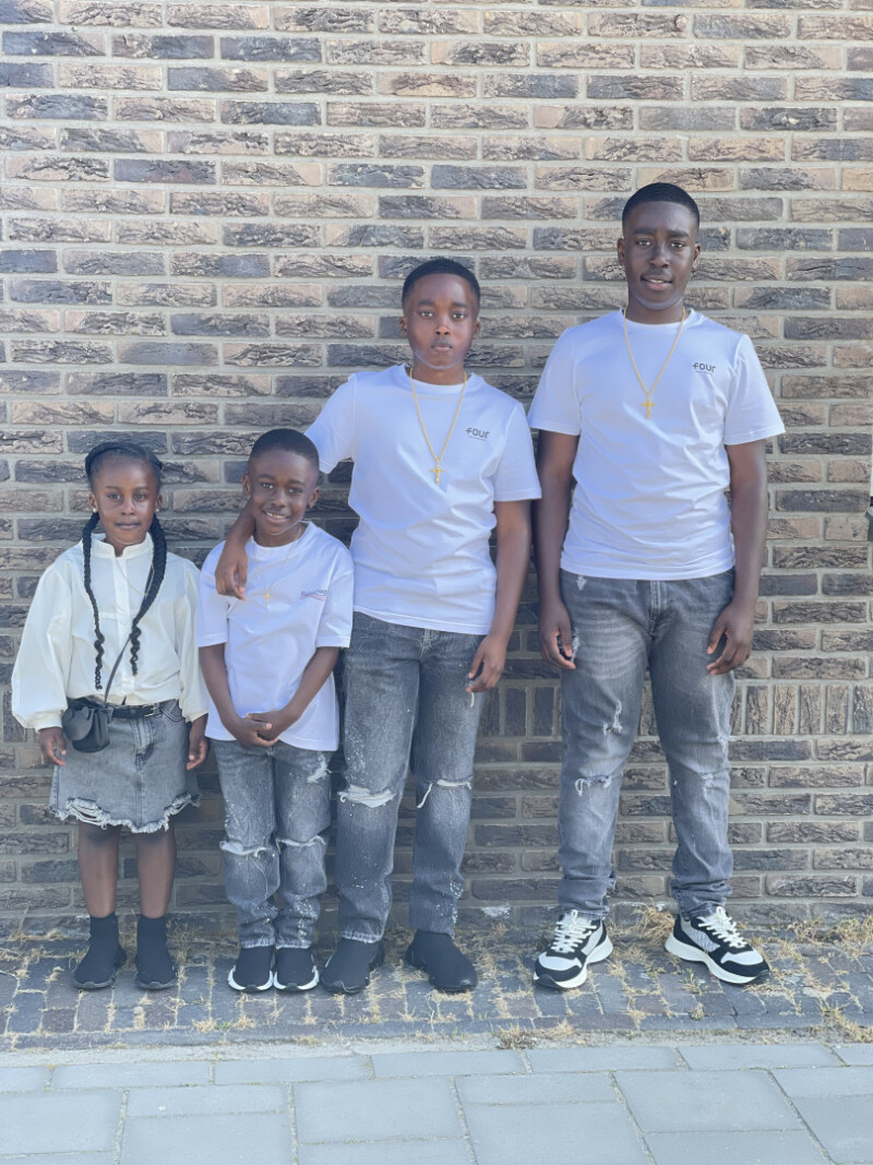 ZAZA Casting Familie ID: 1219