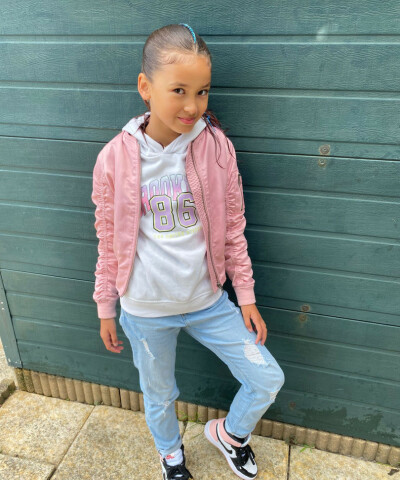 ZAZA Casting model ID: 16794