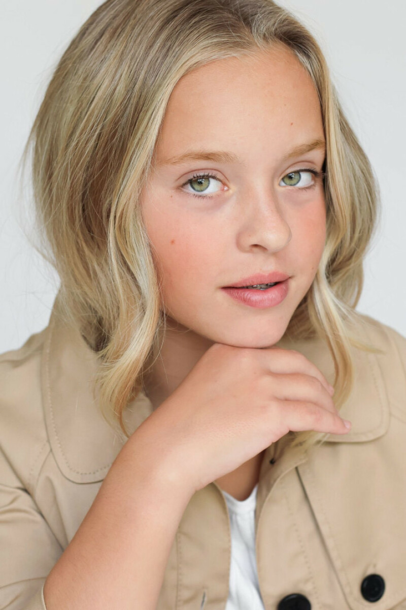 ZAZA Casting model ID: 7452