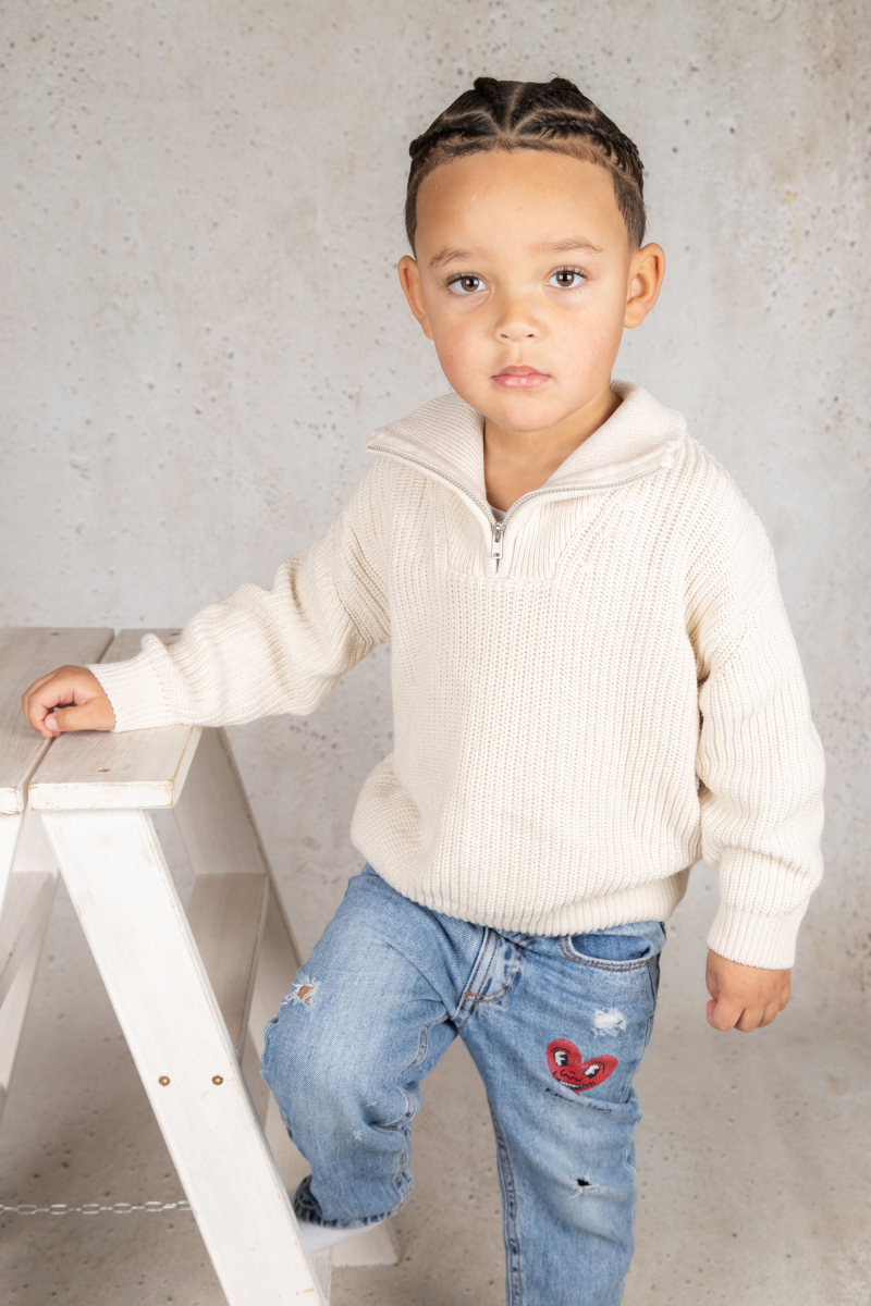 ZAZA Casting model ID: 25987