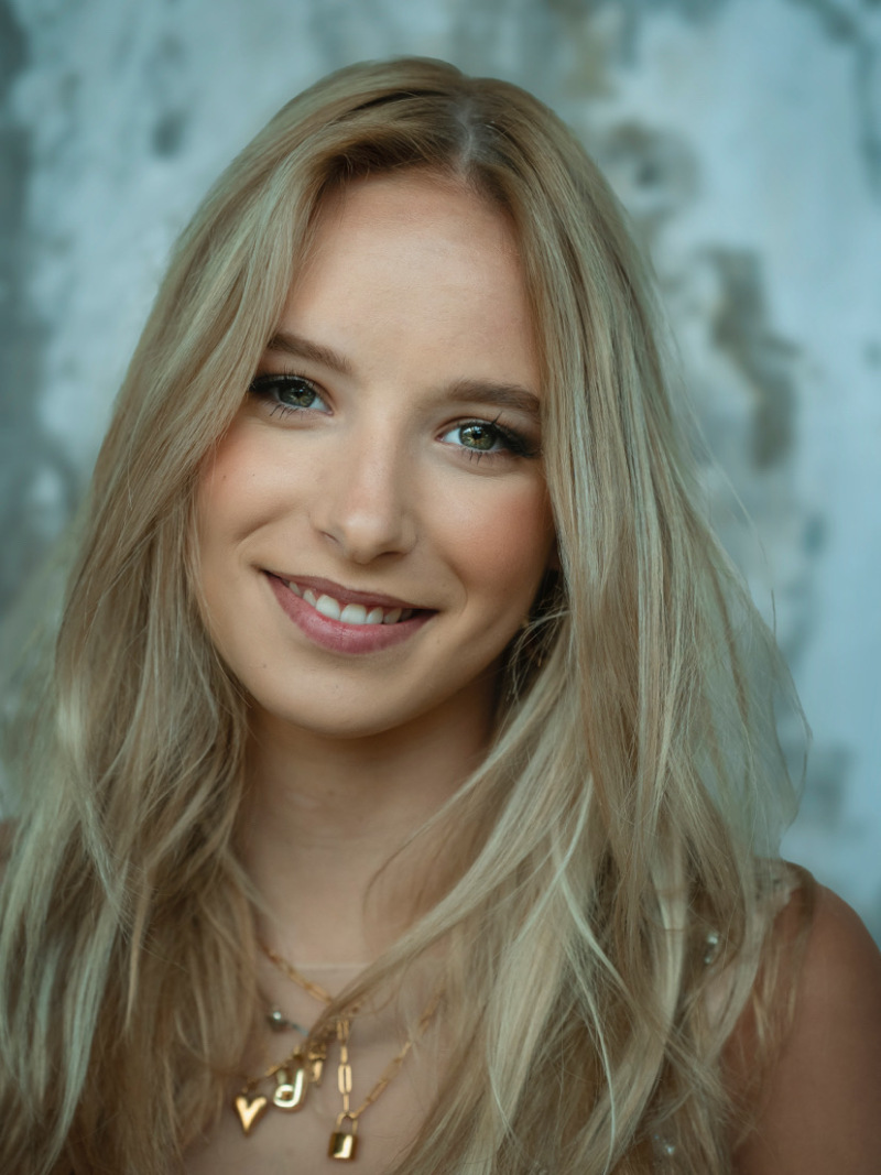 ZAZA Casting model ID: 25765