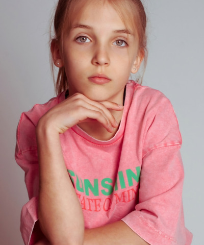 ZAZA Casting model ID: 16482