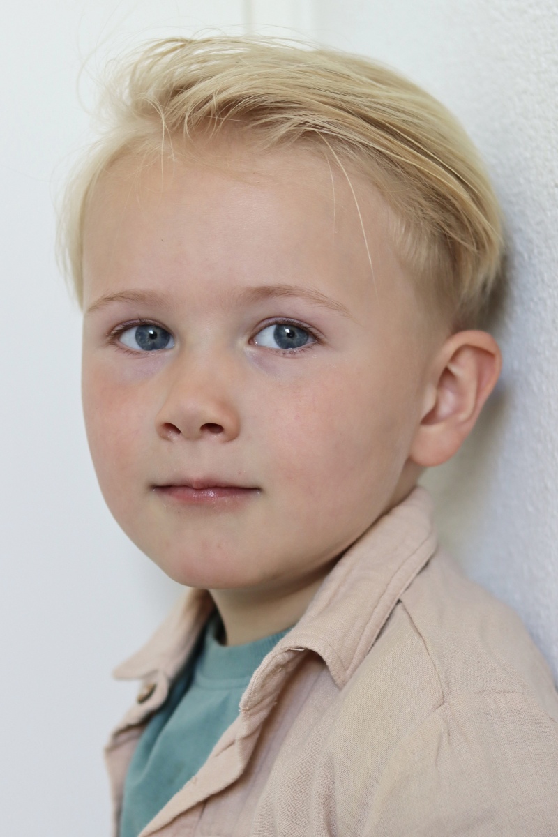 ZAZA Casting model ID: 21622