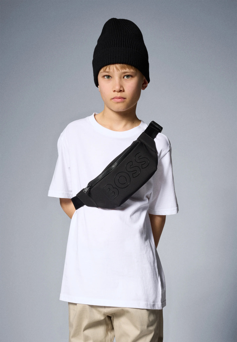 ZAZA Casting model ID: 23061