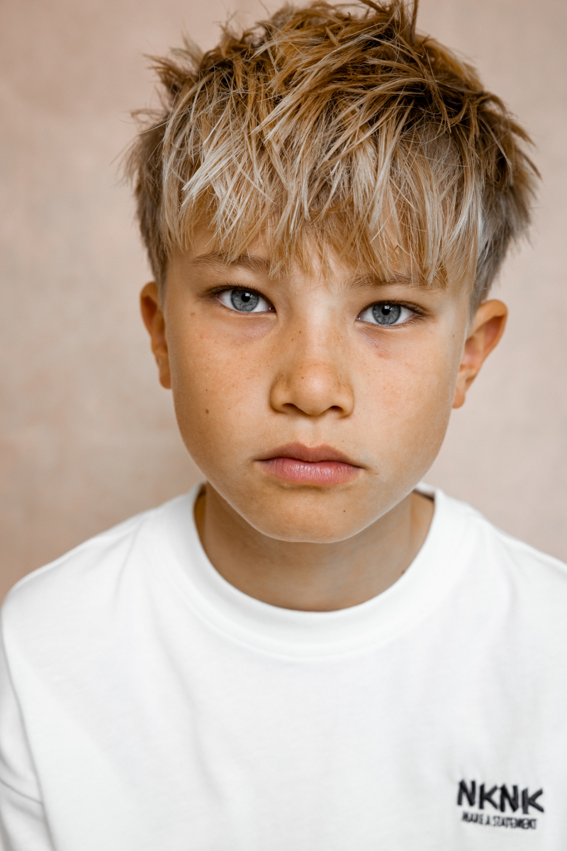 ZAZA Casting model ID: 23061