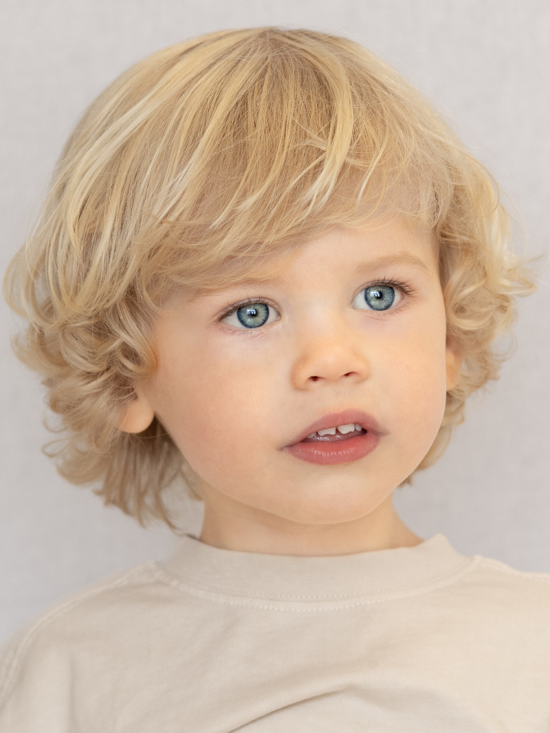 ZAZA Casting model ID: 26005