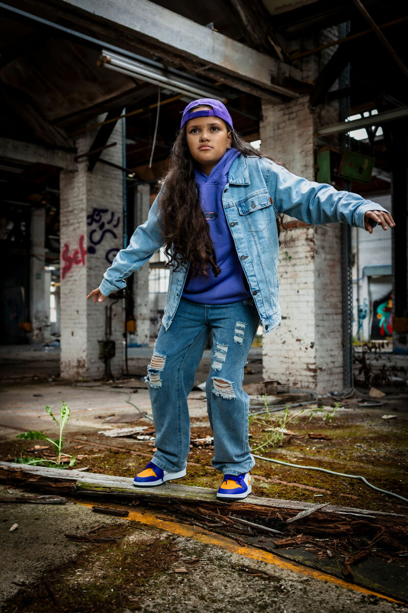 ZAZA Casting model ID: 15390