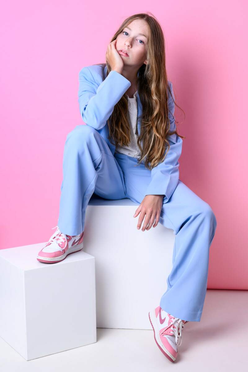 ZAZA Casting model ID: 25679