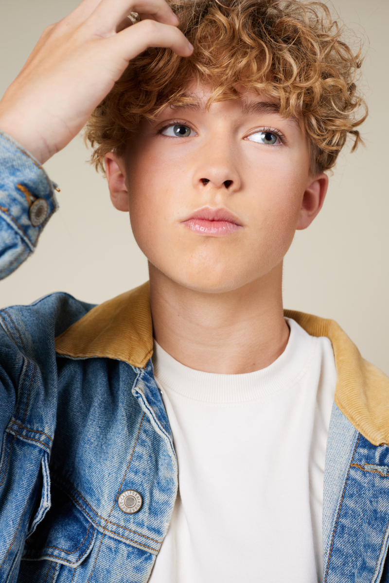 ZAZA Casting model ID: 26617
