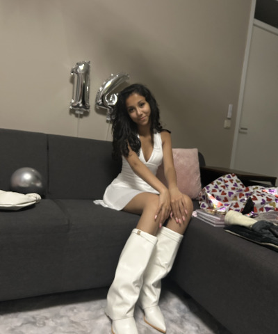 ZAZA Casting model ID: 13674