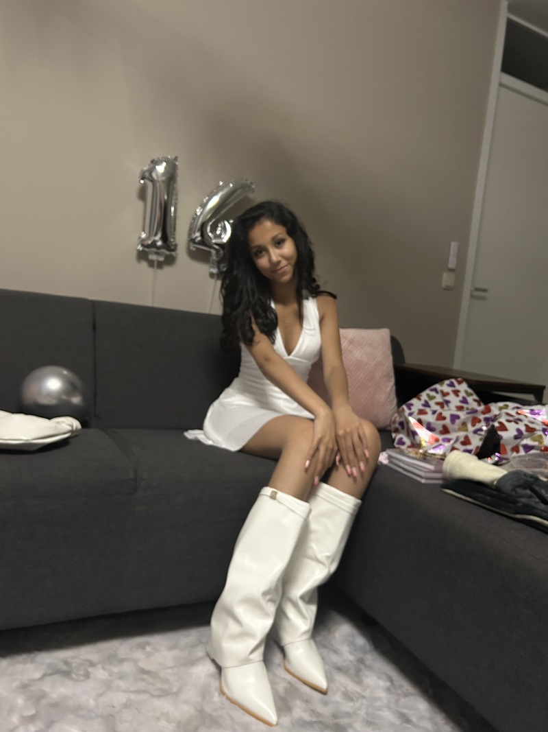 ZAZA Casting model ID: 13674