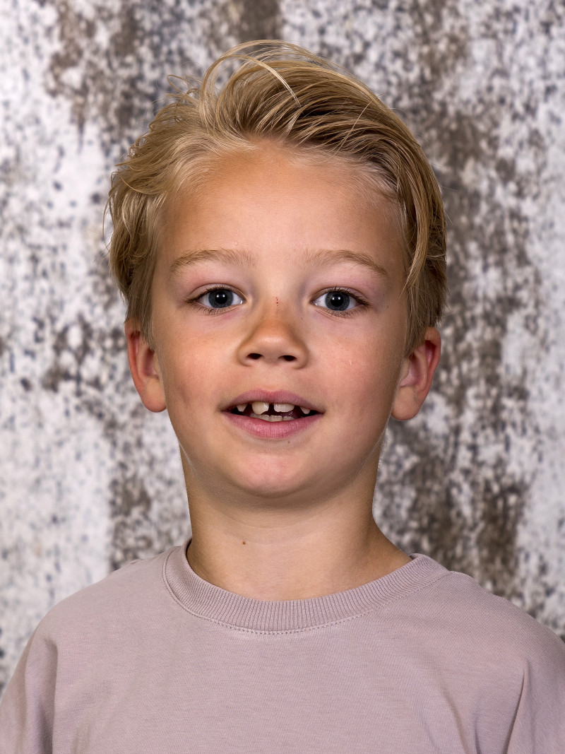 ZAZA Casting familie ID: 1835