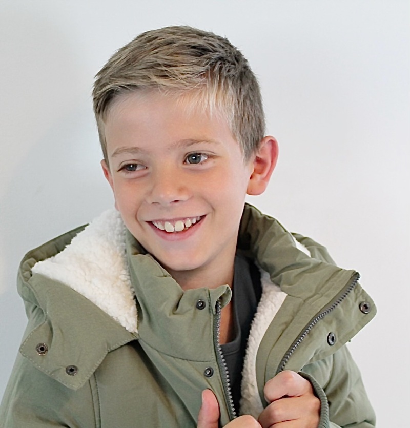 ZAZA Casting familie ID: 688