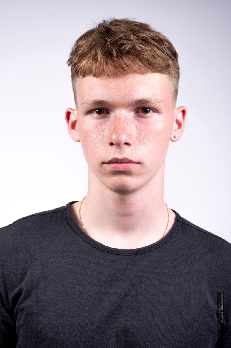ZAZA Casting model ID: 23427