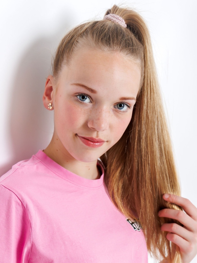 ZAZA Casting model ID: 17635
