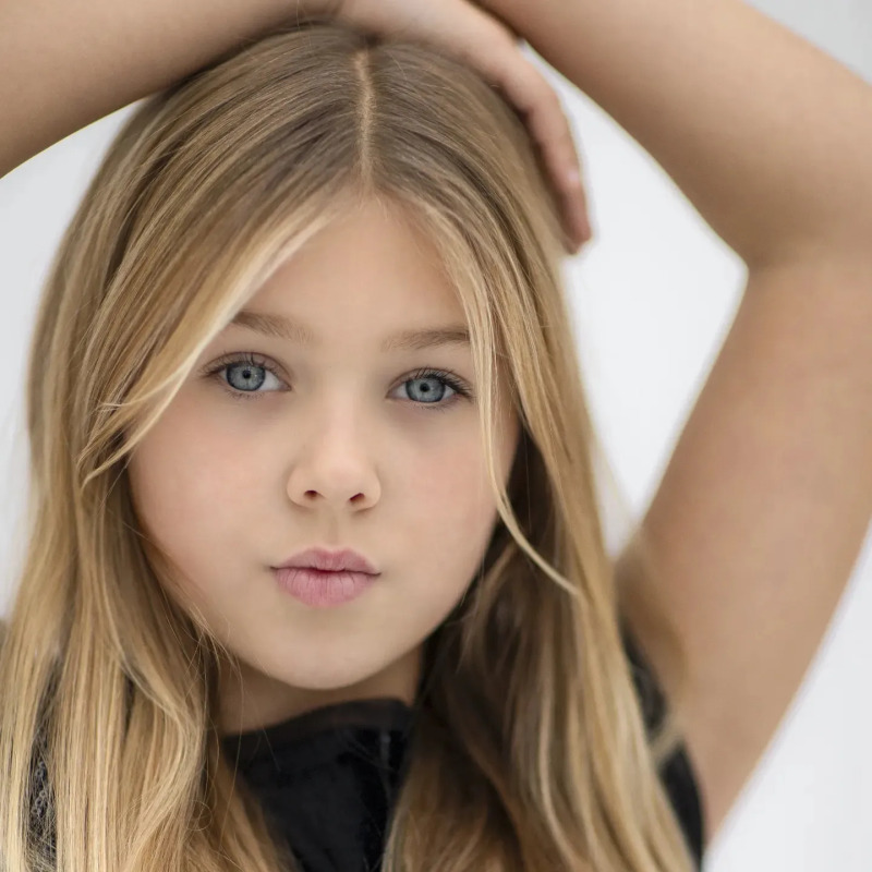 ZAZA Casting model ID: 10212