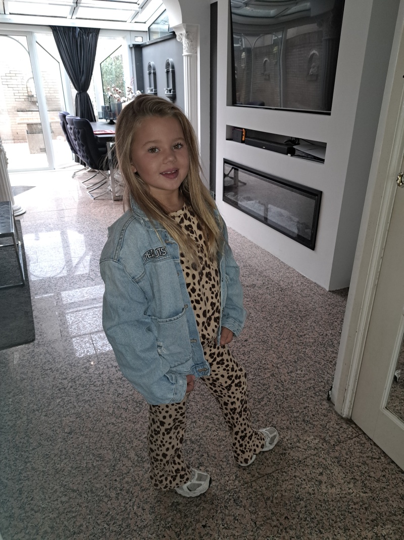 ZAZA Casting model ID: 10225