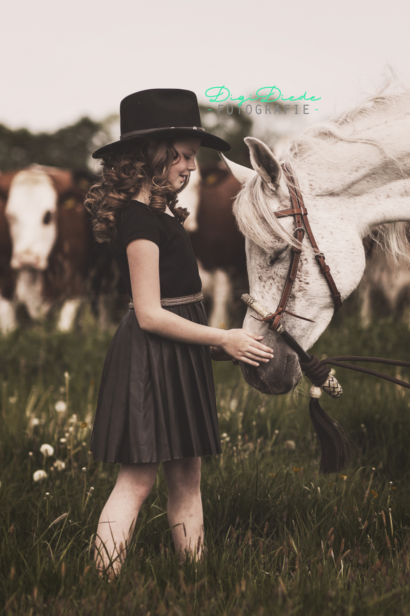 ZAZA Casting model ID: 26564