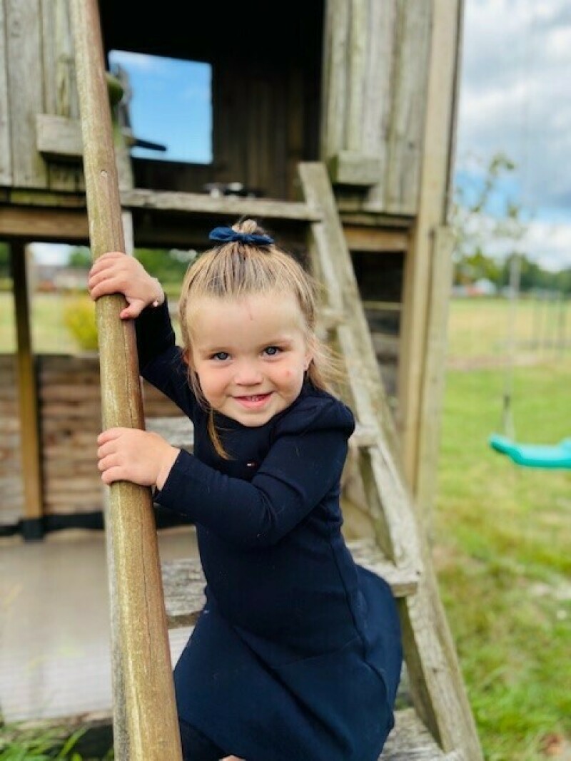 ZAZA Casting model ID: 27044