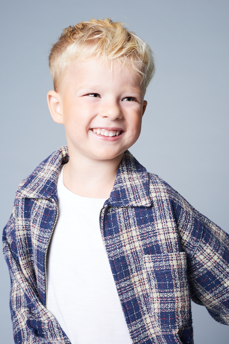 ZAZA Casting model ID: 26863