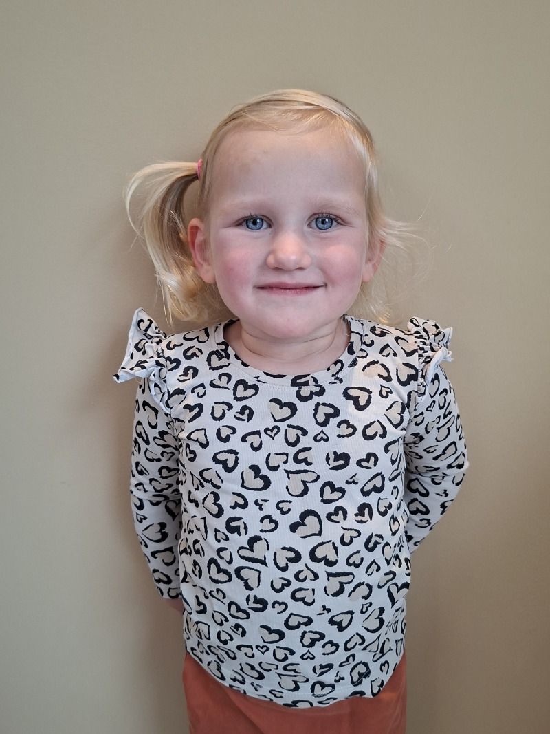 ZAZA Casting model ID: 27051