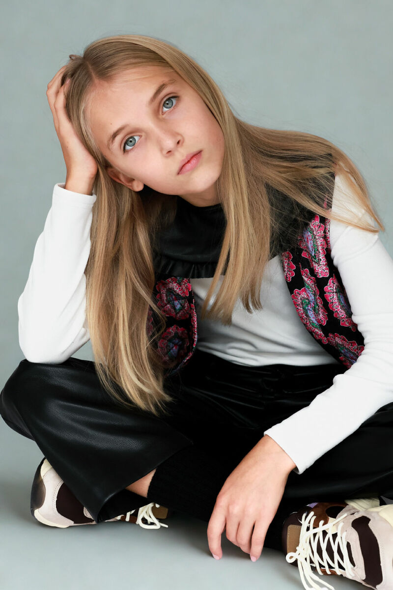 ZAZA Casting model ID: 16482