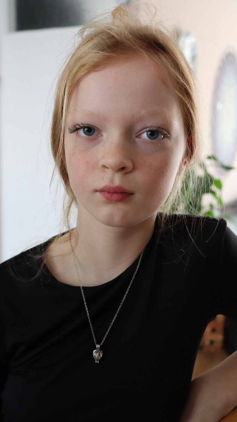 ZAZA Casting model ID: 25400