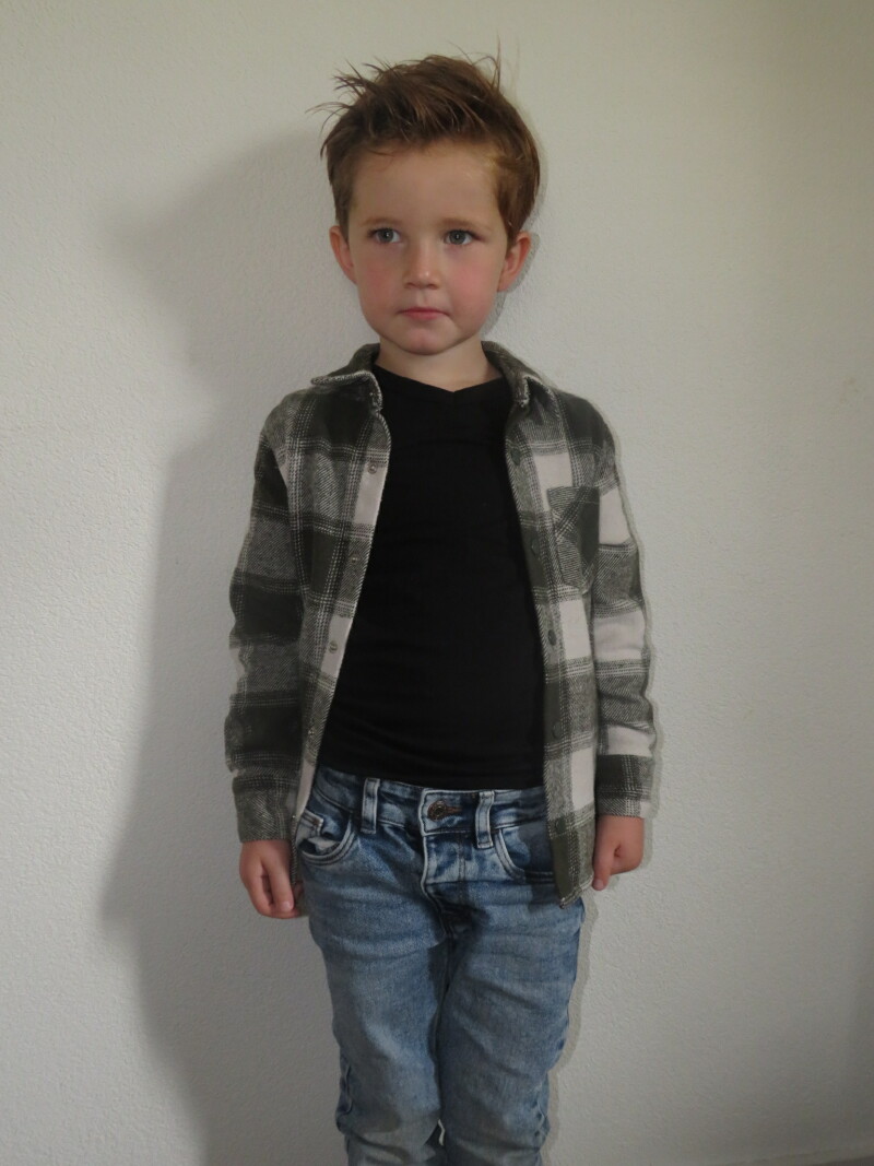ZAZA Casting model ID: 27189