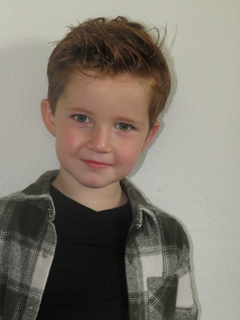ZAZA Casting model ID: 27189