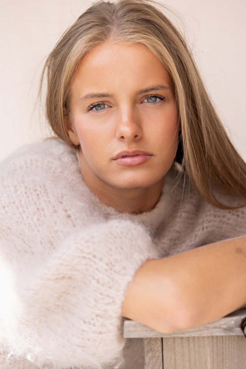 ZAZA Casting model ID: 27294