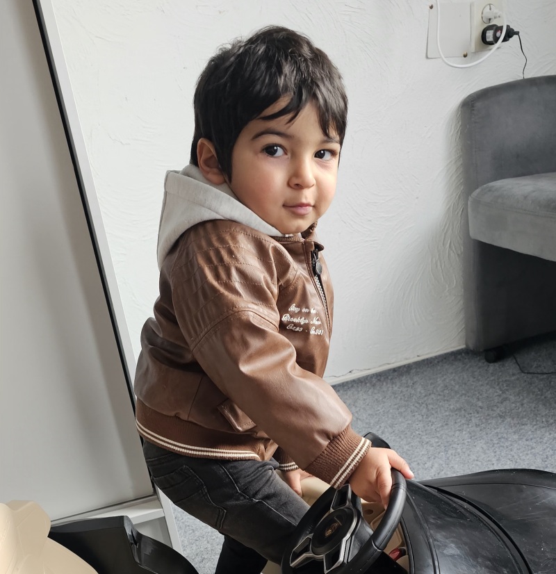 ZAZA Casting model ID: 27288