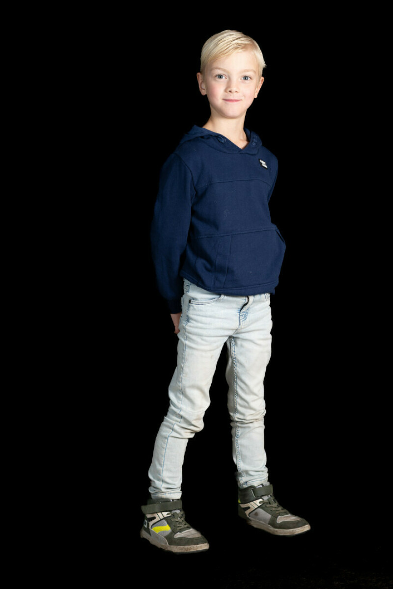 ZAZA Casting model ID: 27331