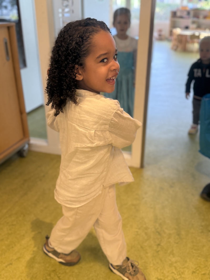 ZAZA Casting model ID: 27345