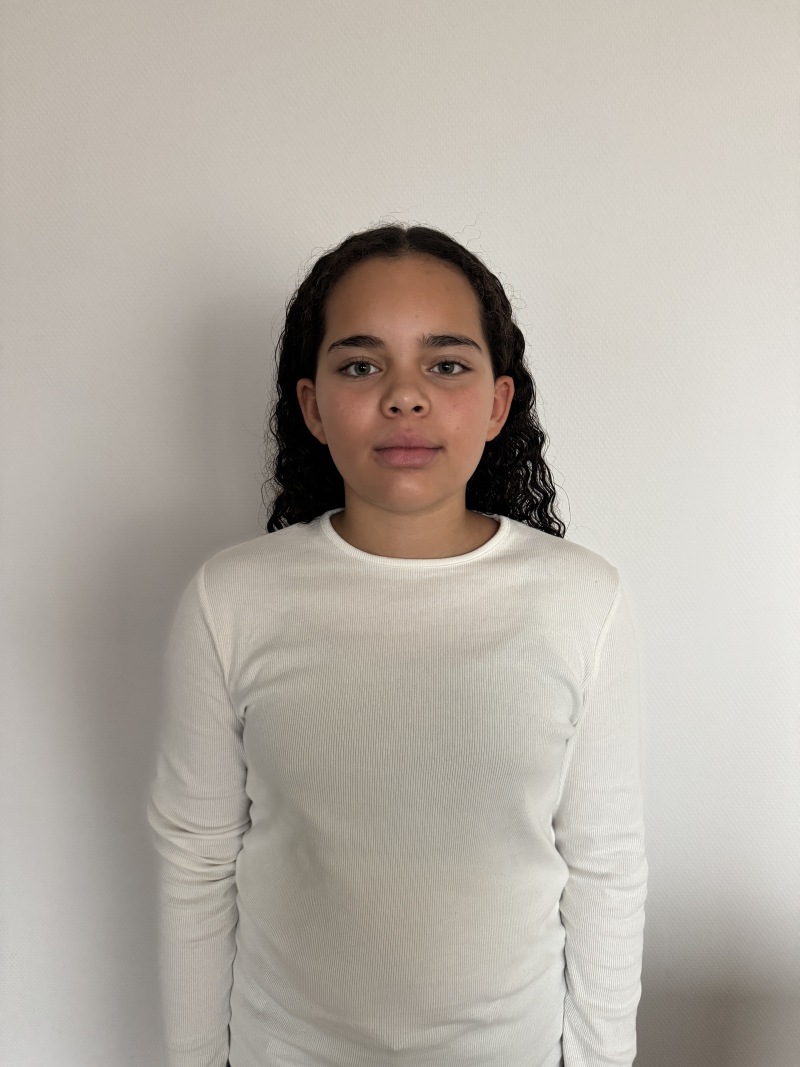 ZAZA Casting model ID: 27352