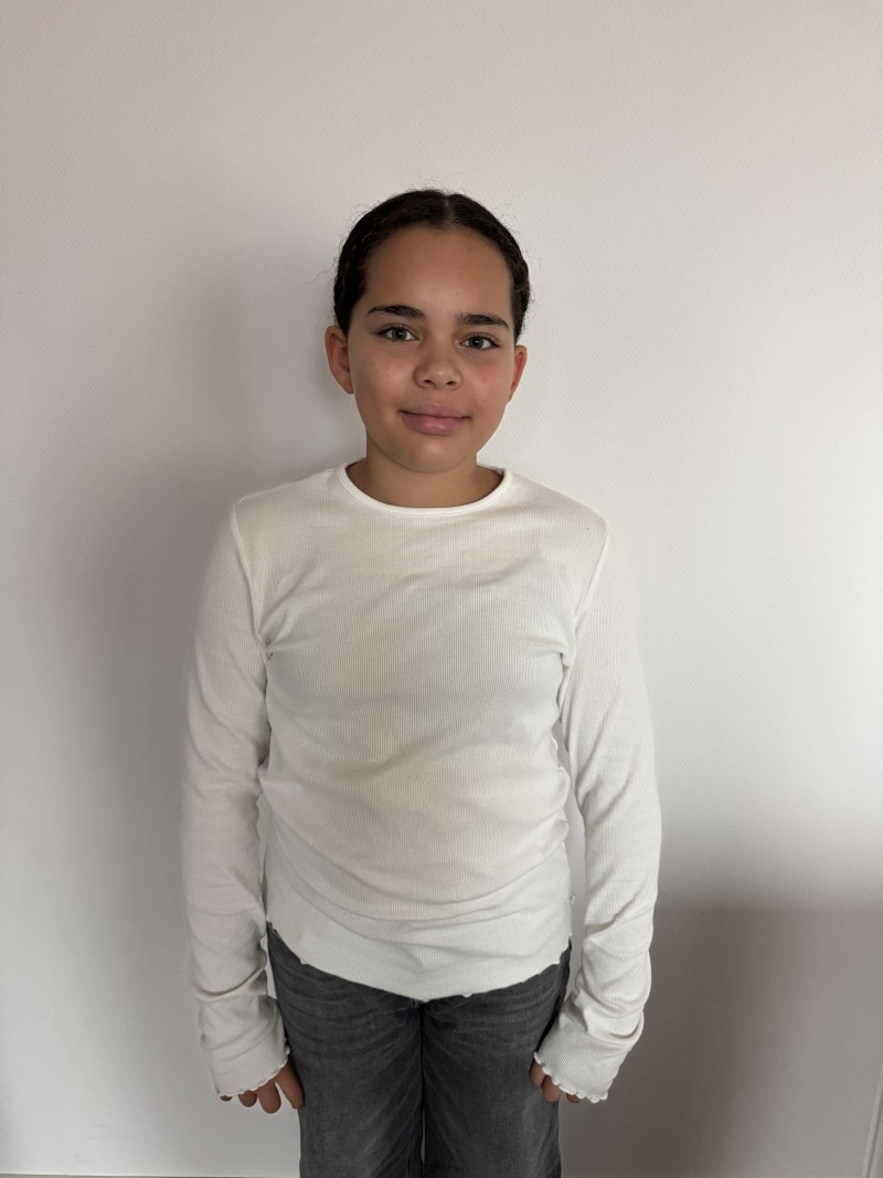 ZAZA Casting model ID: 27352