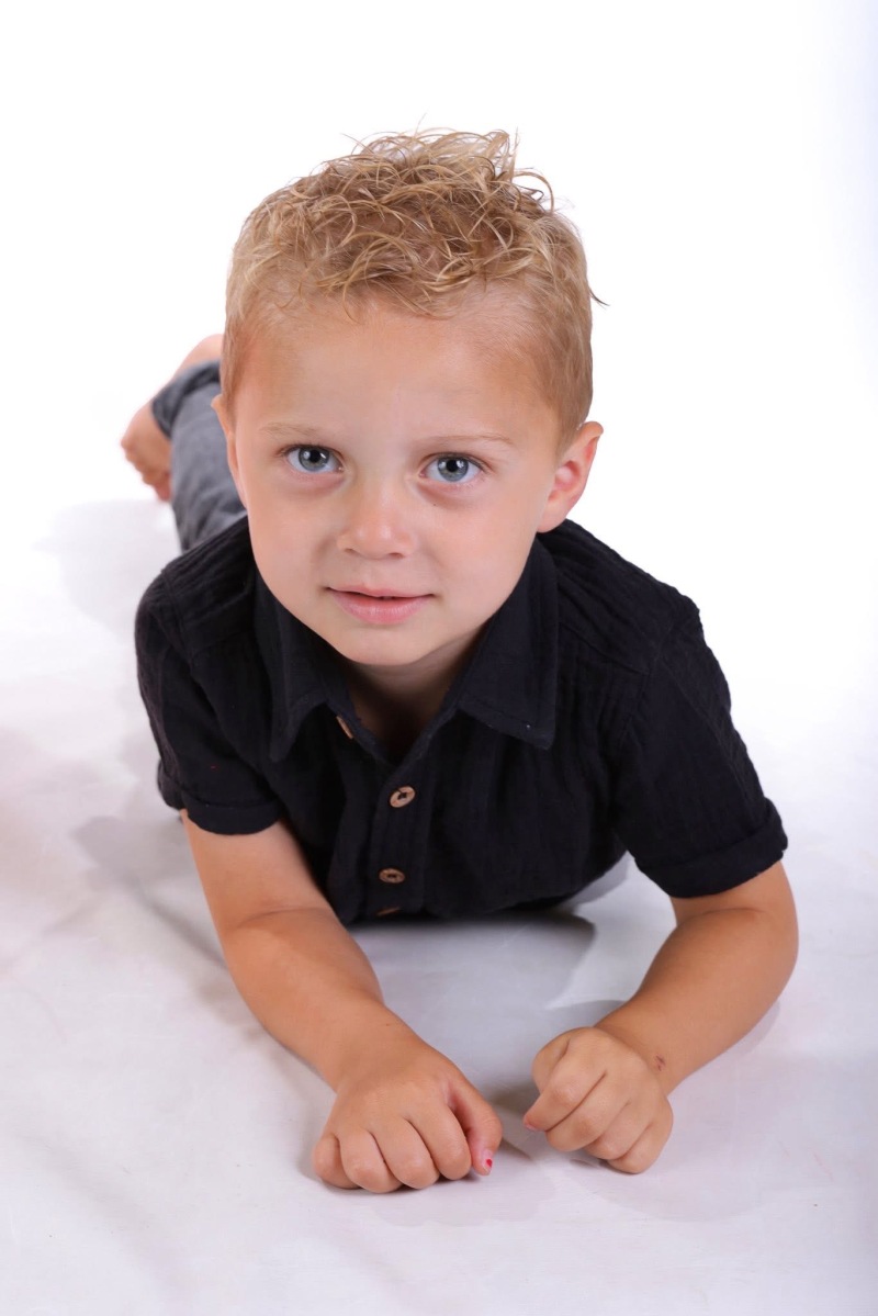 ZAZA Casting model ID: 26677