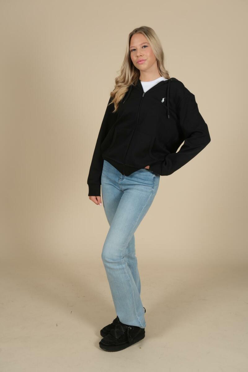 ZAZA Casting model ID: 23688