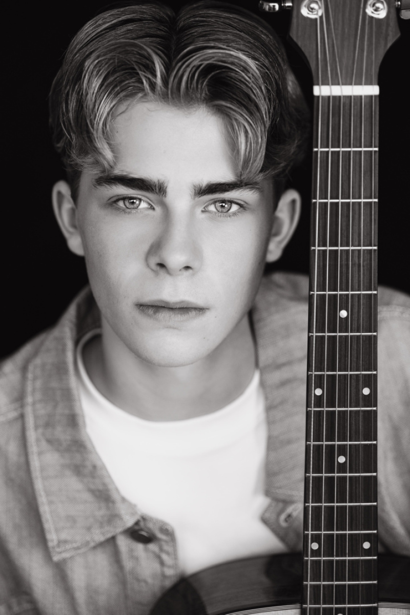 ZAZA Casting model ID: 27383