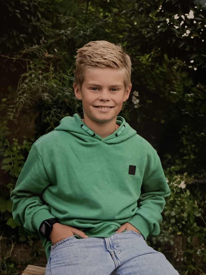 ZAZA Casting model ID: 25827