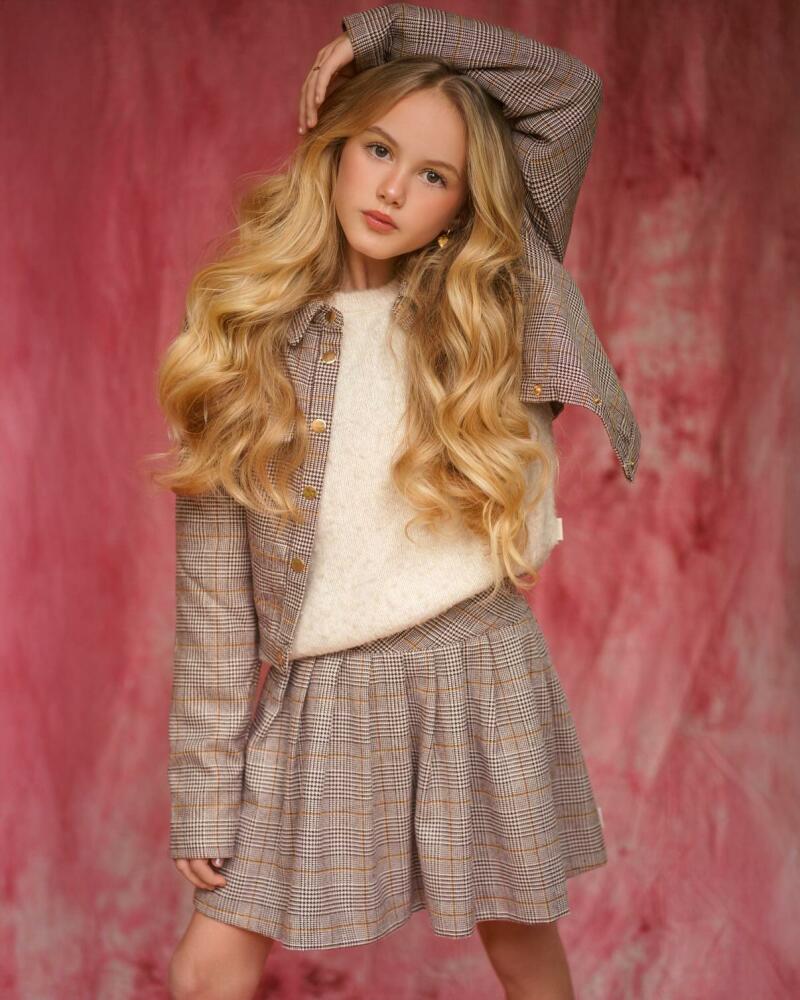 ZAZA Casting model ID: 14233