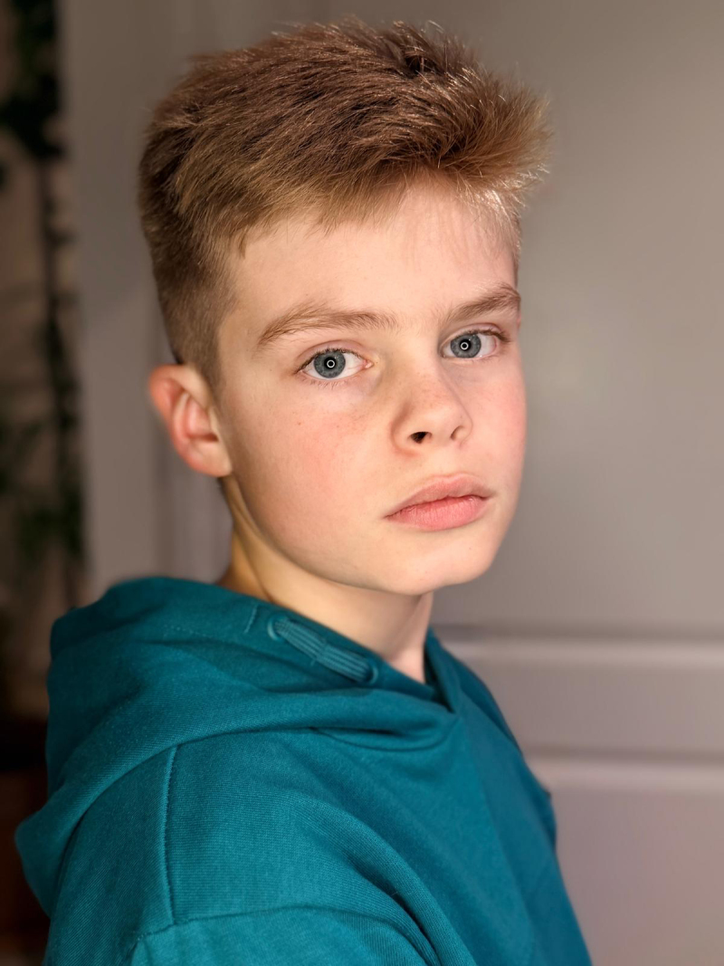 ZAZA Casting model ID: 25827