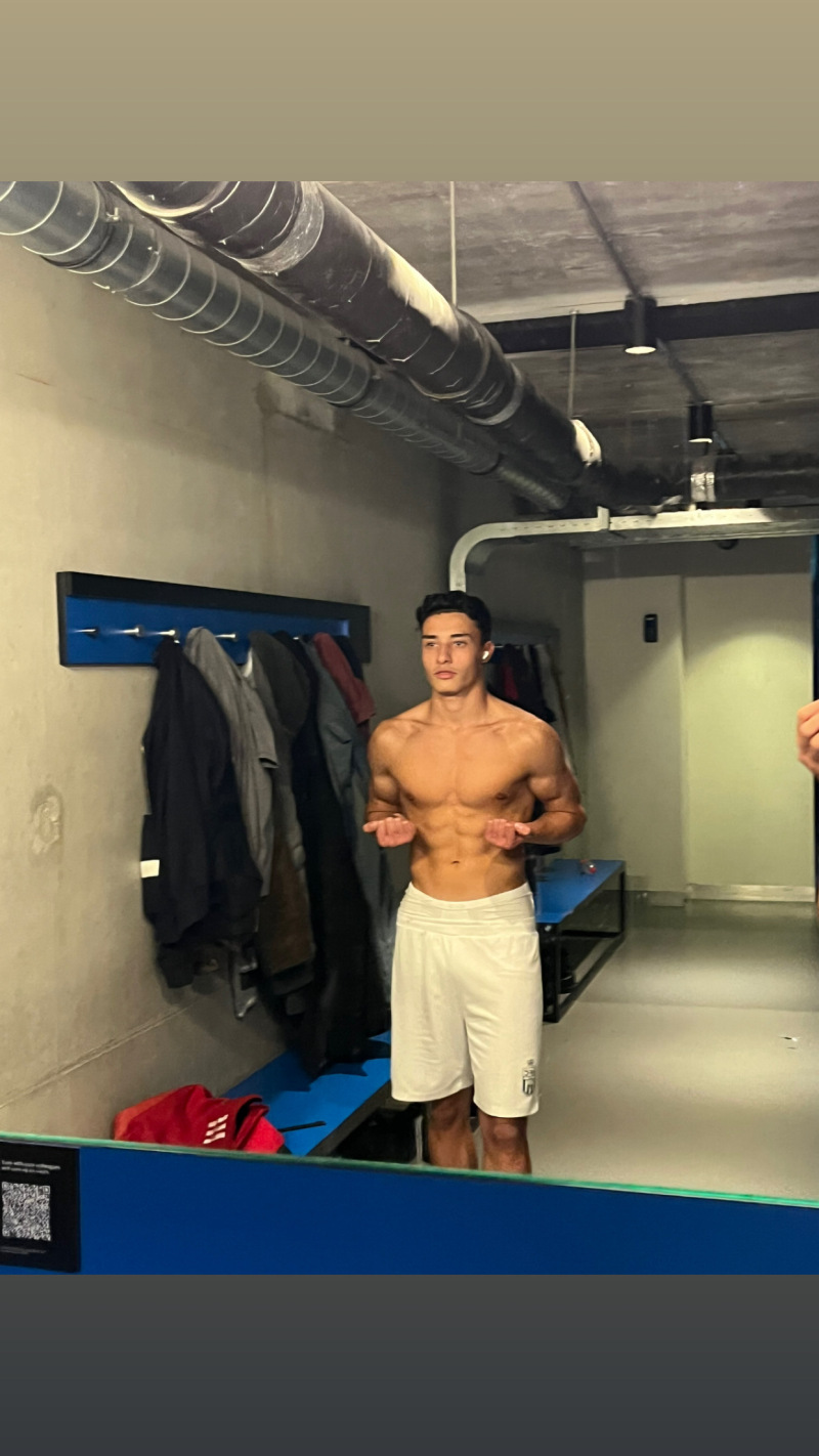 ZAZA Casting model ID: 27420