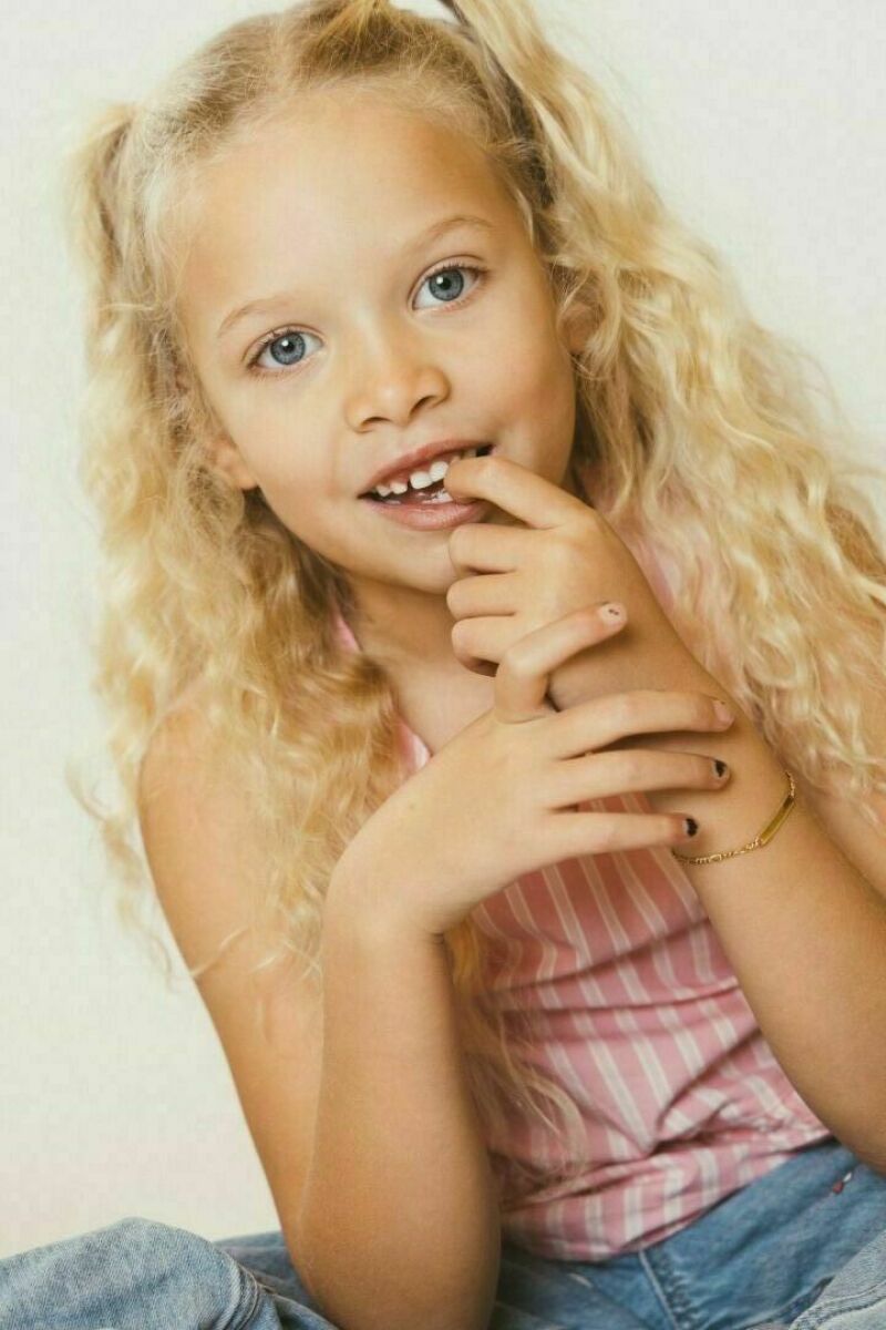 ZAZA Casting model ID: 27419