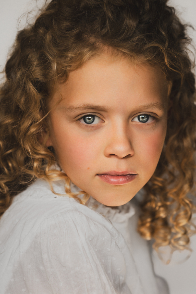 ZAZA Casting model ID: 27460