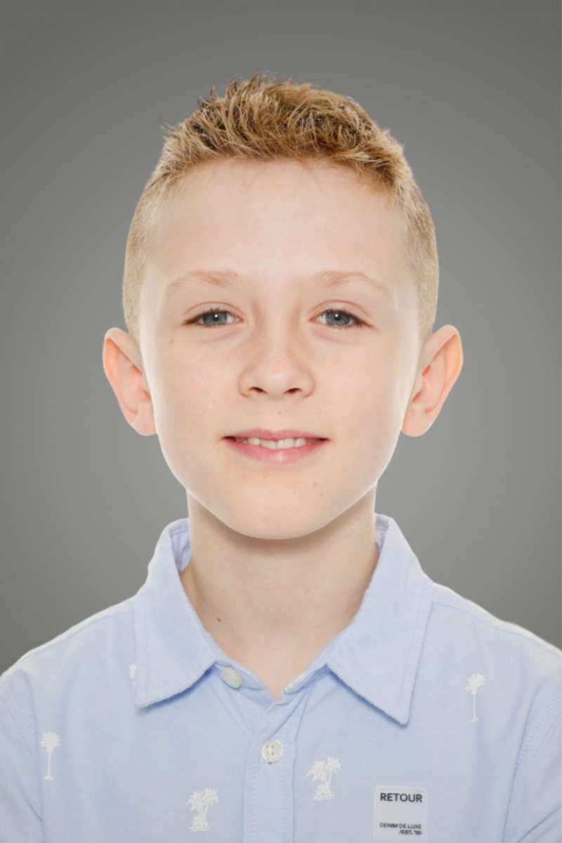 ZAZA Casting model ID: 27461