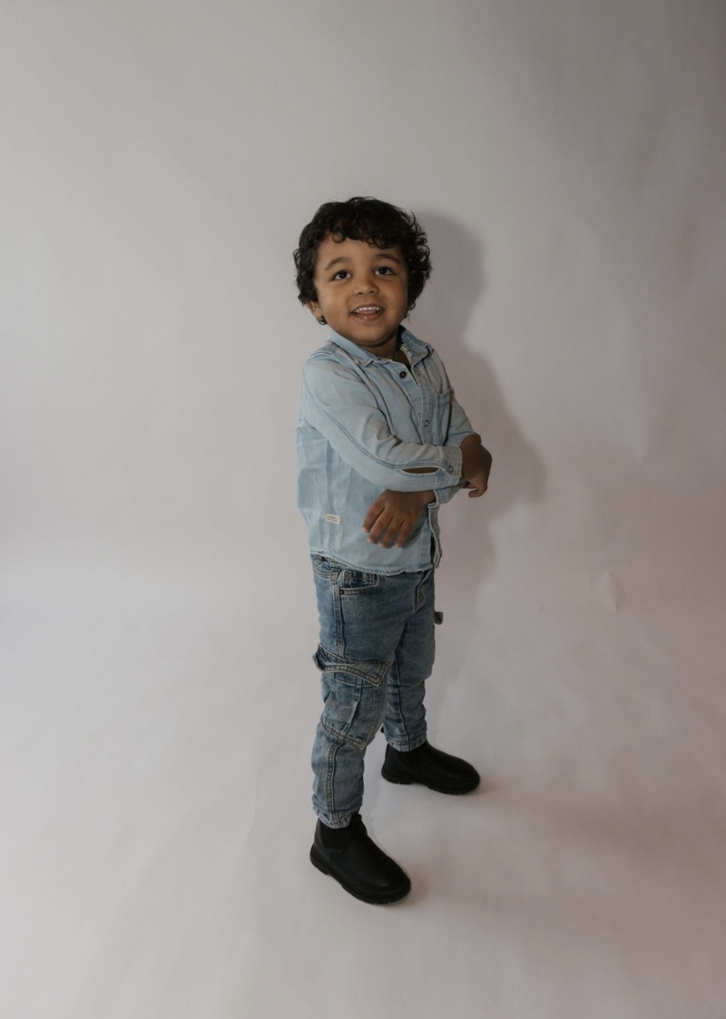 ZAZA Casting model ID: 24007