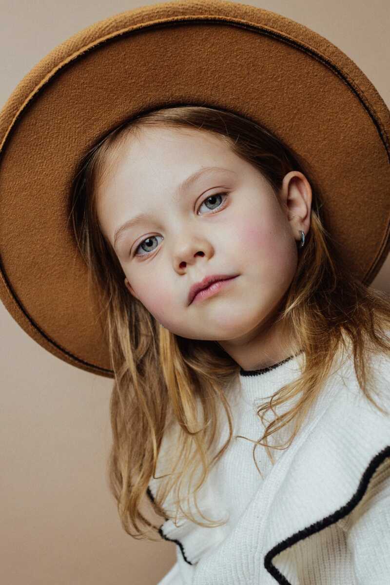 ZAZA Casting model ID: 27269