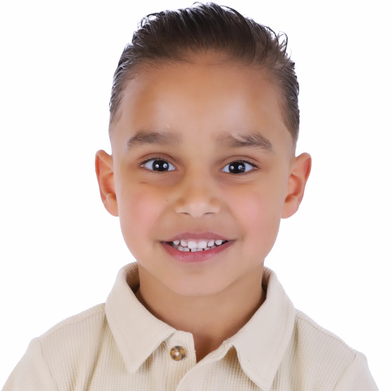 ZAZA Casting model ID: 27477