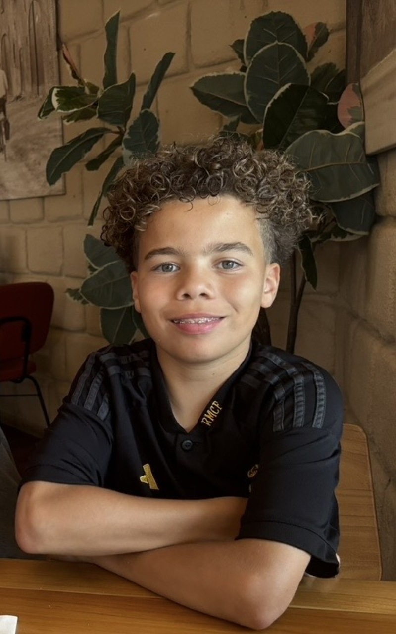 ZAZA Casting model ID: 1899