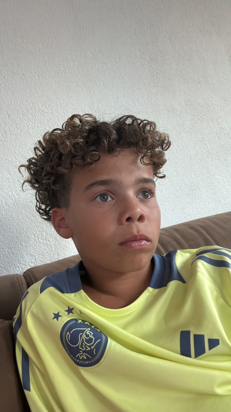 ZAZA Casting model ID: 1899